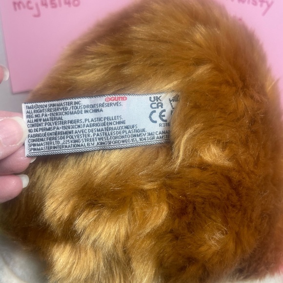 BNWT GUND SNUFFLES AND FRIENDS, TEA HedgeHog Adorable in Gund Plastic - Picture 9 of 11